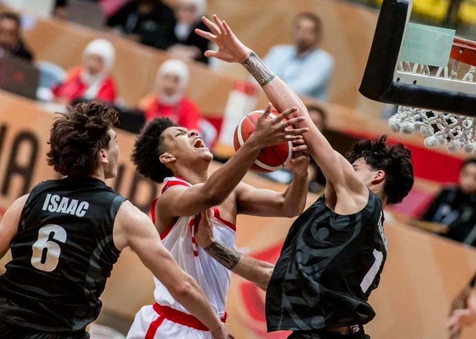 势均力敌:强队之间的搏斗精彩激烈的简单介绍 势均力敌:强队之间的搏斗精彩激烈的简单介绍