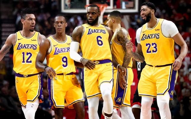 澳大利亚男篮完胜雄鹿,丹尼·格林打破历史纪录的简单介绍 澳大利亚男篮完胜雄鹿,丹尼·格林打破历史纪录的简单介绍