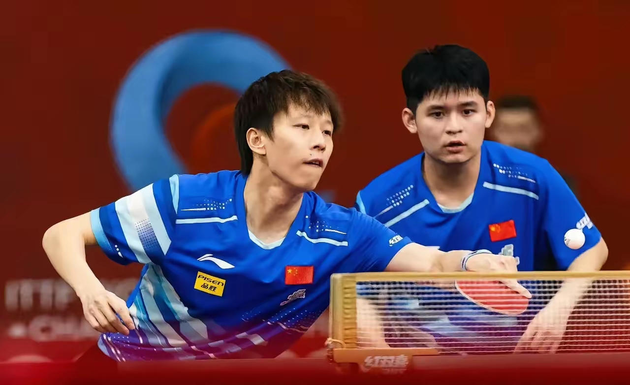英国乒乓球队绝杀法国乒乓球队,许昕统治全场 英国乒乓球队绝杀法国乒乓球队,许昕统治全场