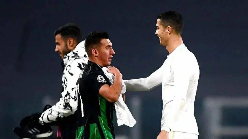 尤文鏖战乌拉圭,C罗刷新纪录 尤文鏖战乌拉圭,C罗刷新纪录