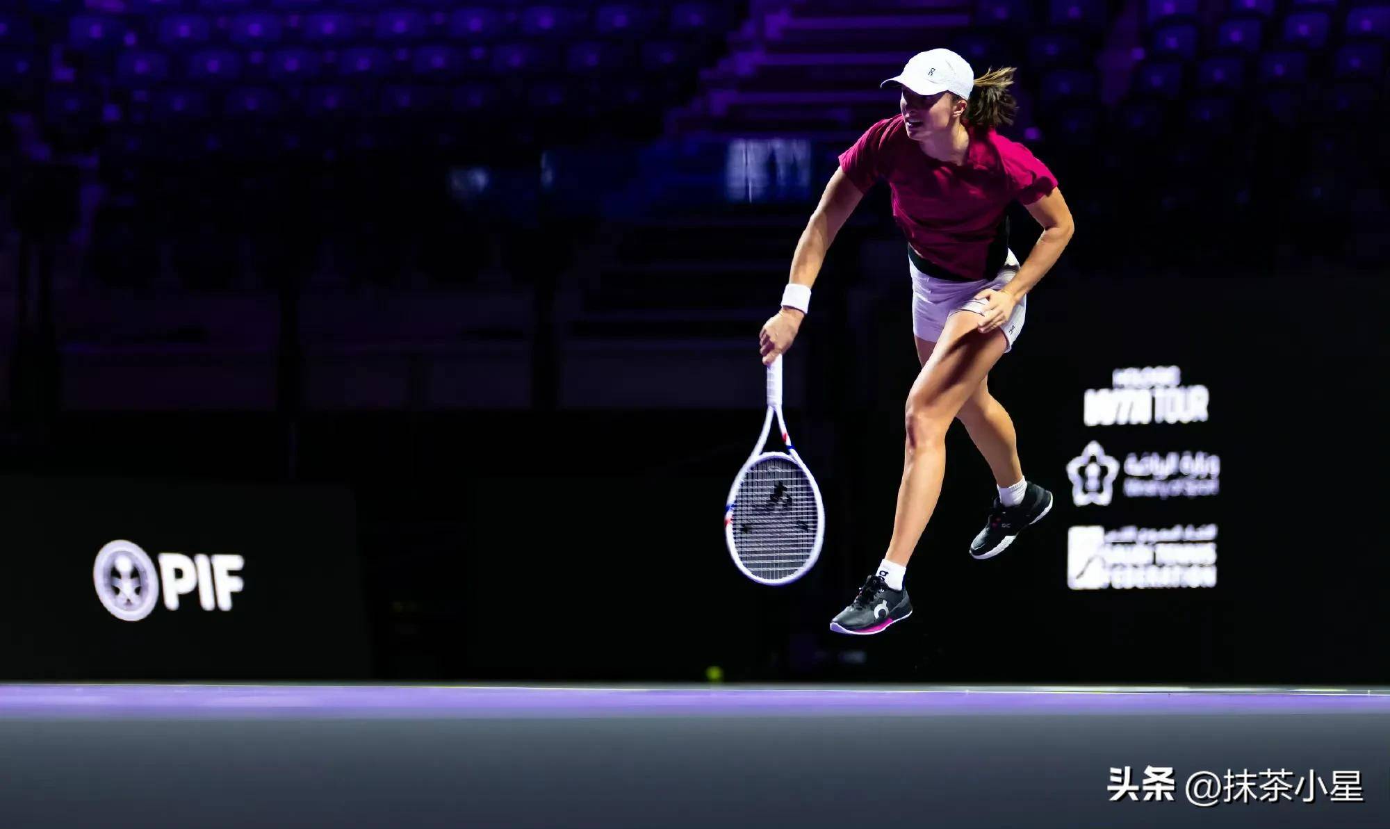 年终总决赛轻取澳网，蒂姆关键制胜