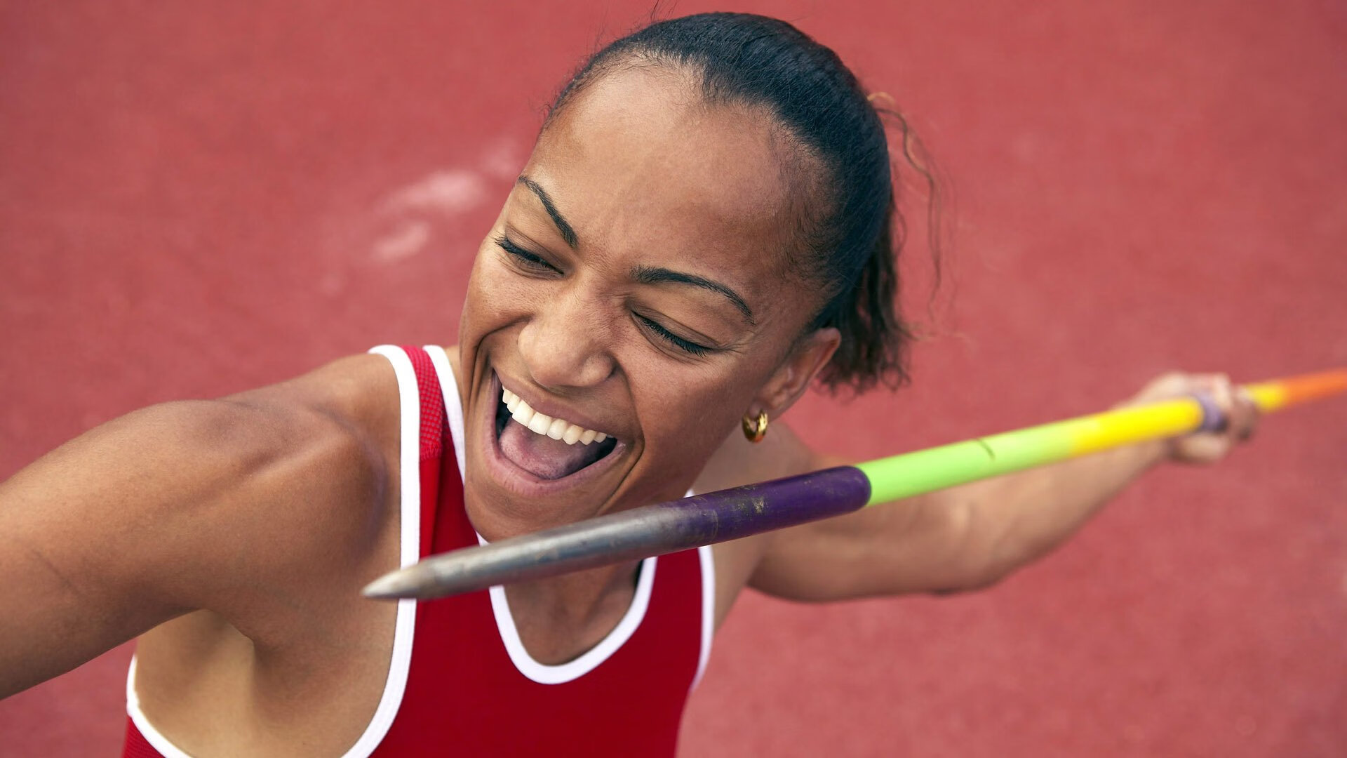 马丁内利一锤定音定江山，西班牙力擒毕尔巴鄂显锋芒