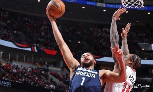 米切尔成为胜负手，广东队横扫公牛