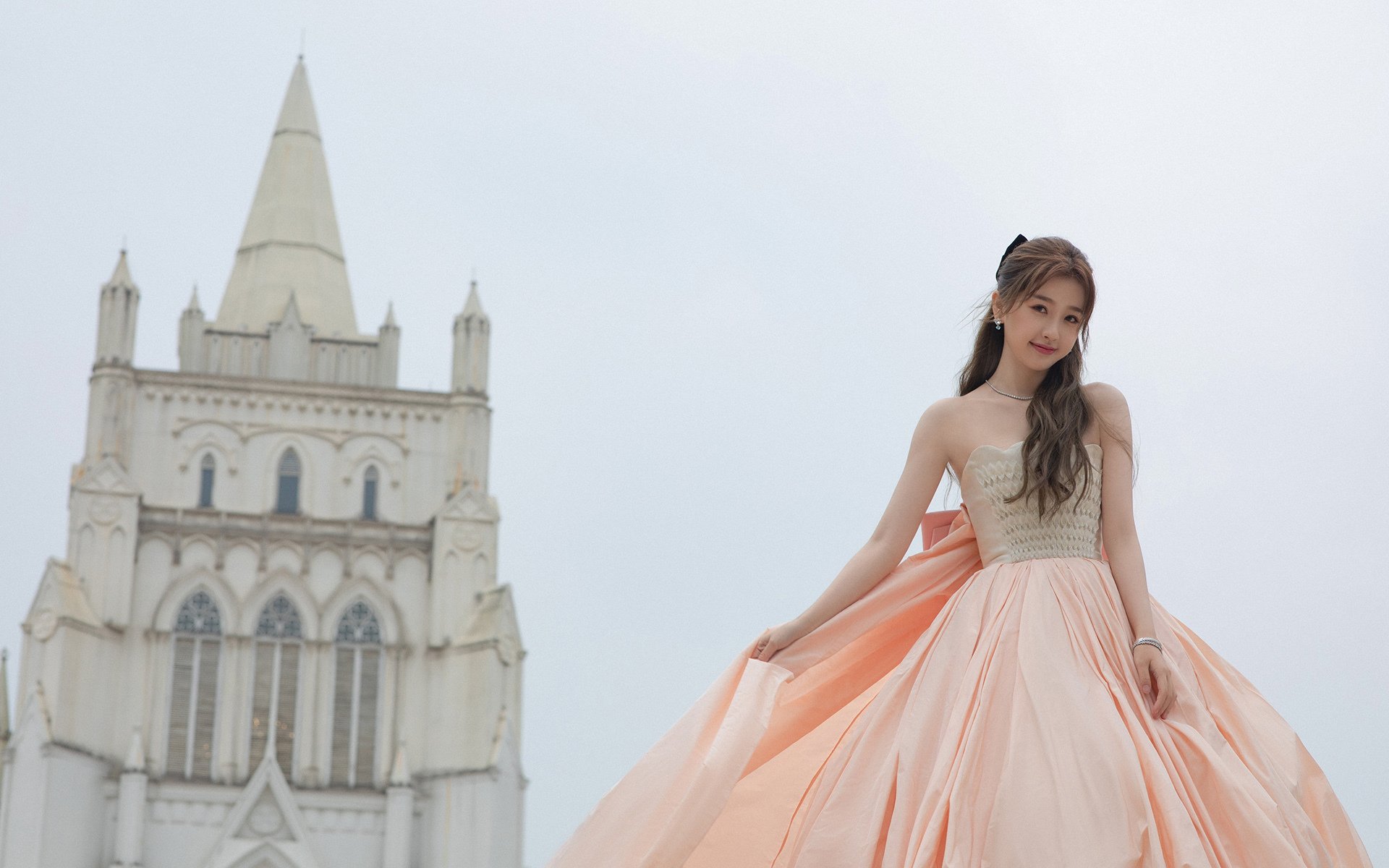 开云体育-英超争冠之夜，加维统治级数据铸就冠军传奇